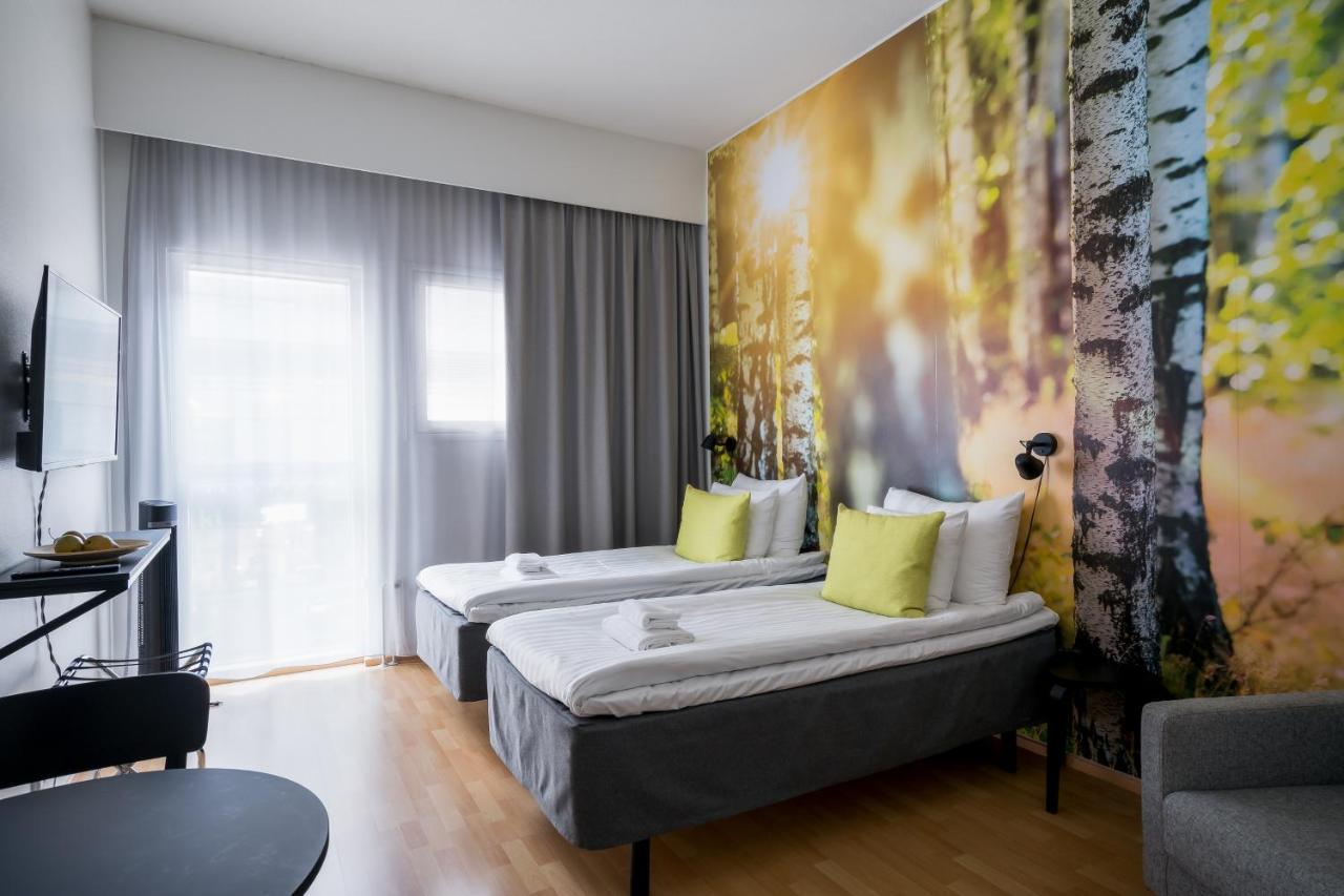Hiisi Hotel Lohja Buitenkant foto